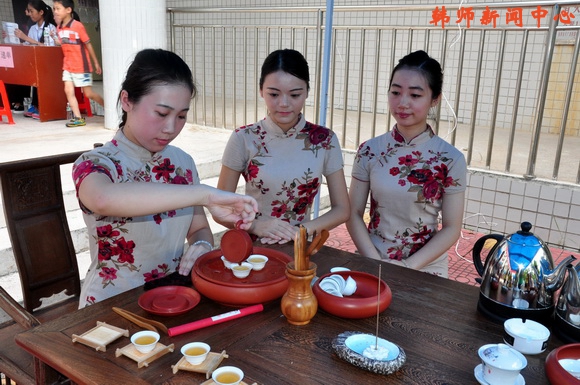 韩东校区2015级迎新工作圆满完成