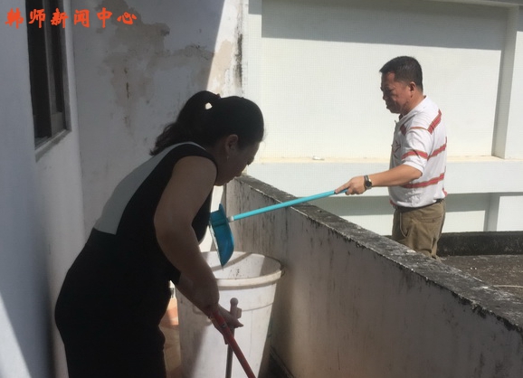 各二级学院积极开展校园卫生清洁活动